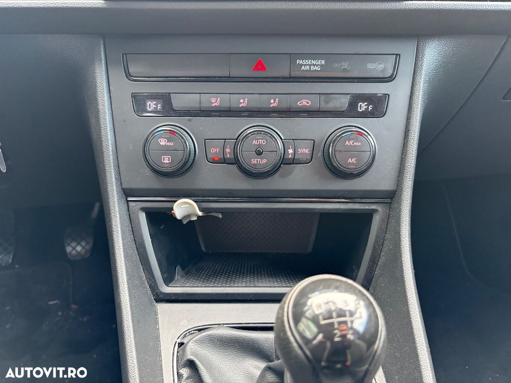 Seat Leon 1.6 TDI DPF Style - 8