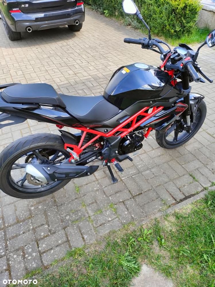 Benelli BN 125 - 4