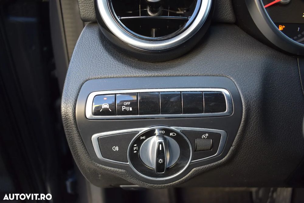 Mercedes-Benz C - 14