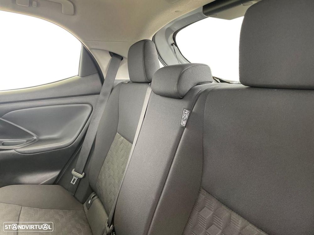 Toyota Yaris - 15