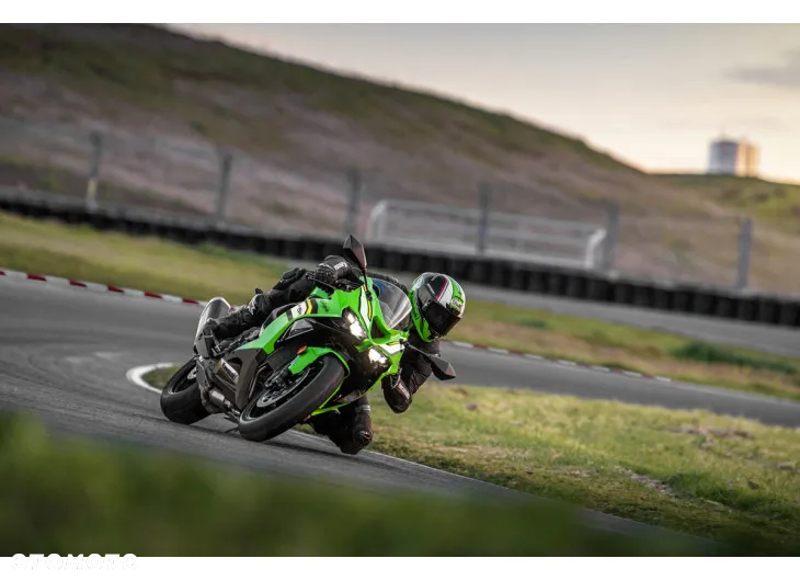 Kawasaki ZX - 11