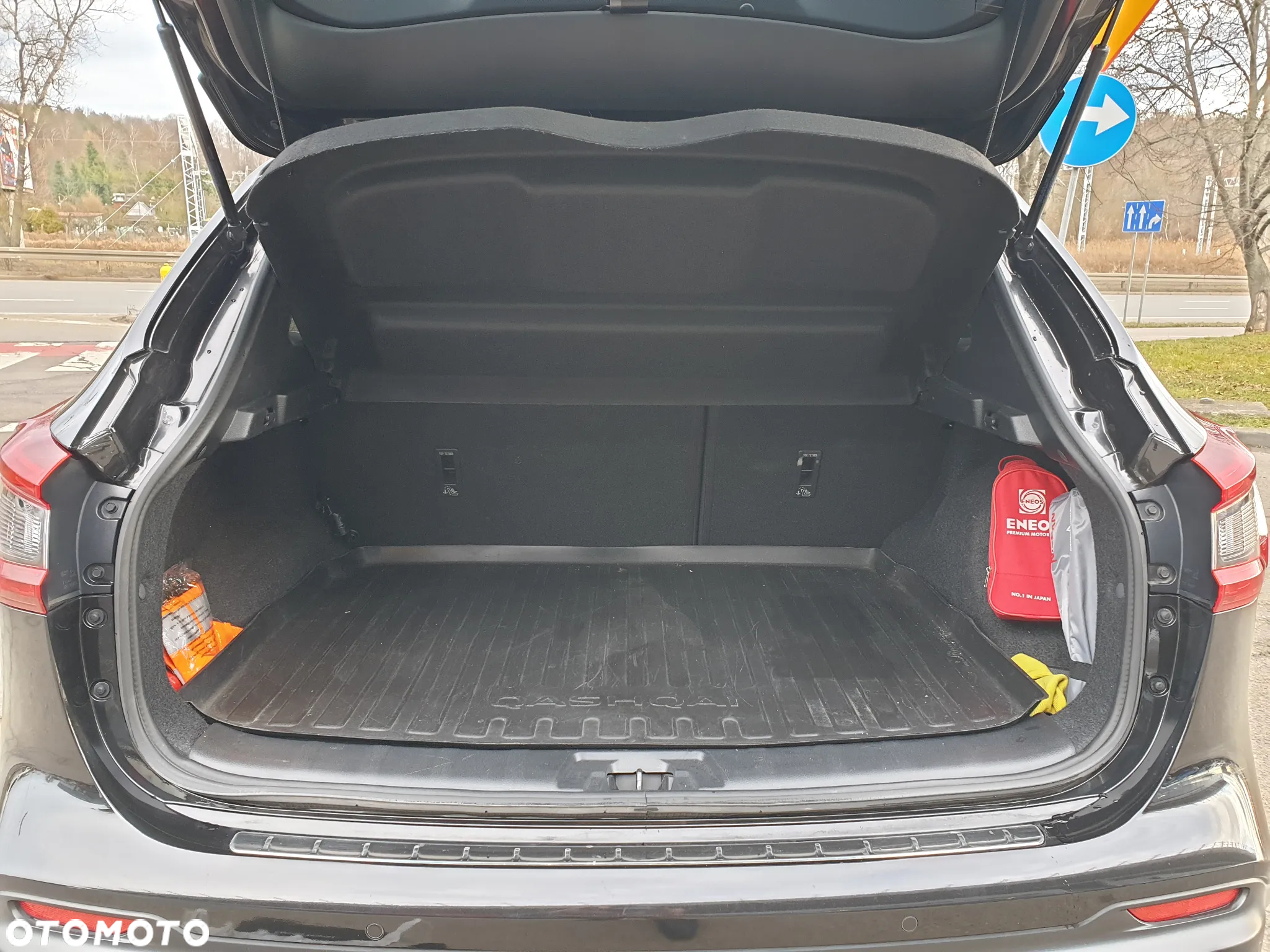 Nissan Qashqai 1.6 DIG-T N-Connecta - 11