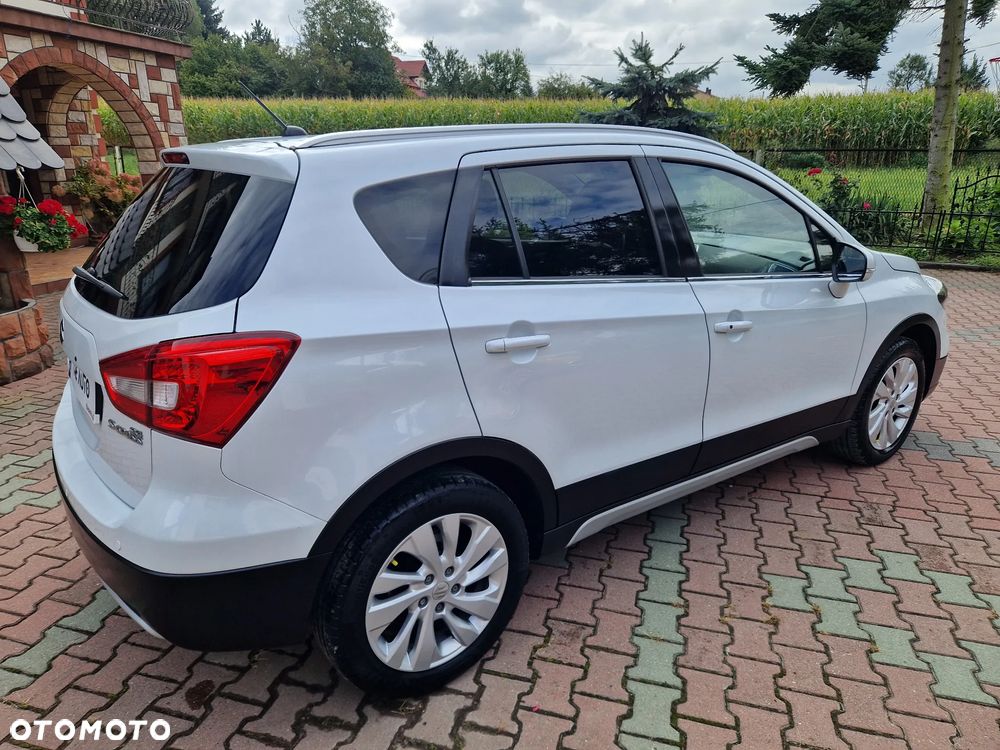 Suzuki SX4 S-Cross 1.4 T Premium - 36