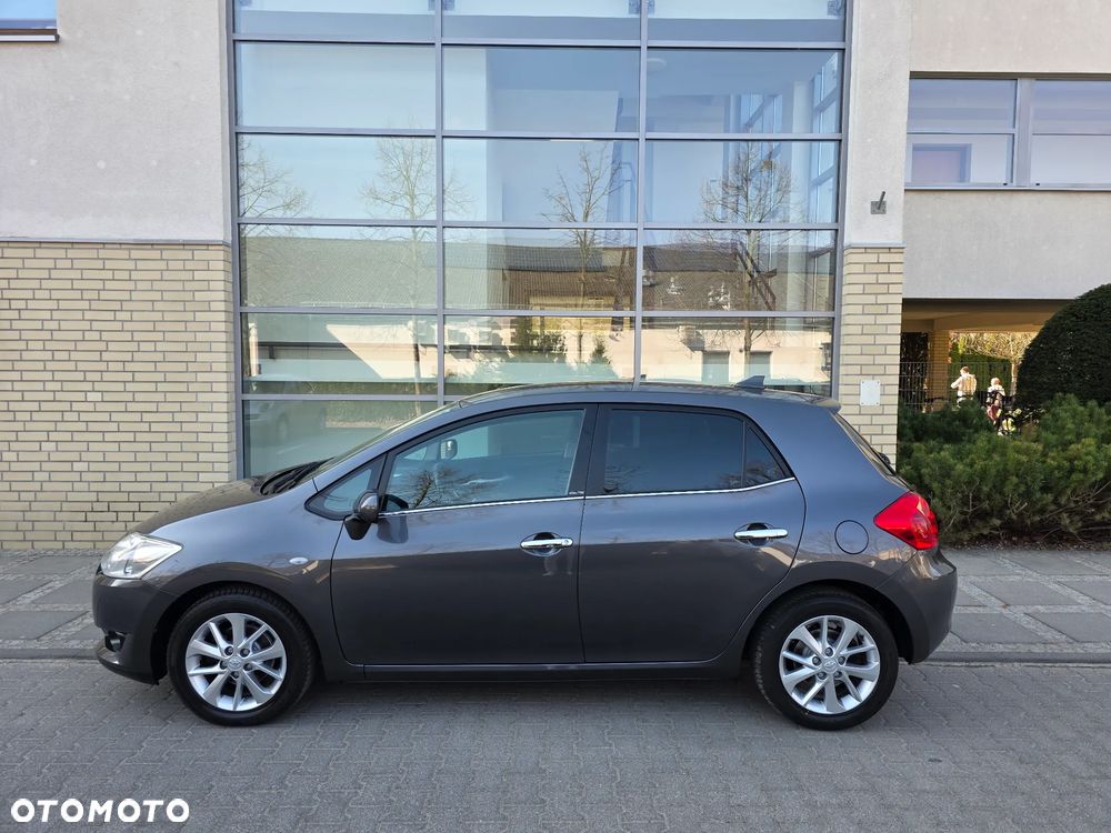 Toyota Auris - 4