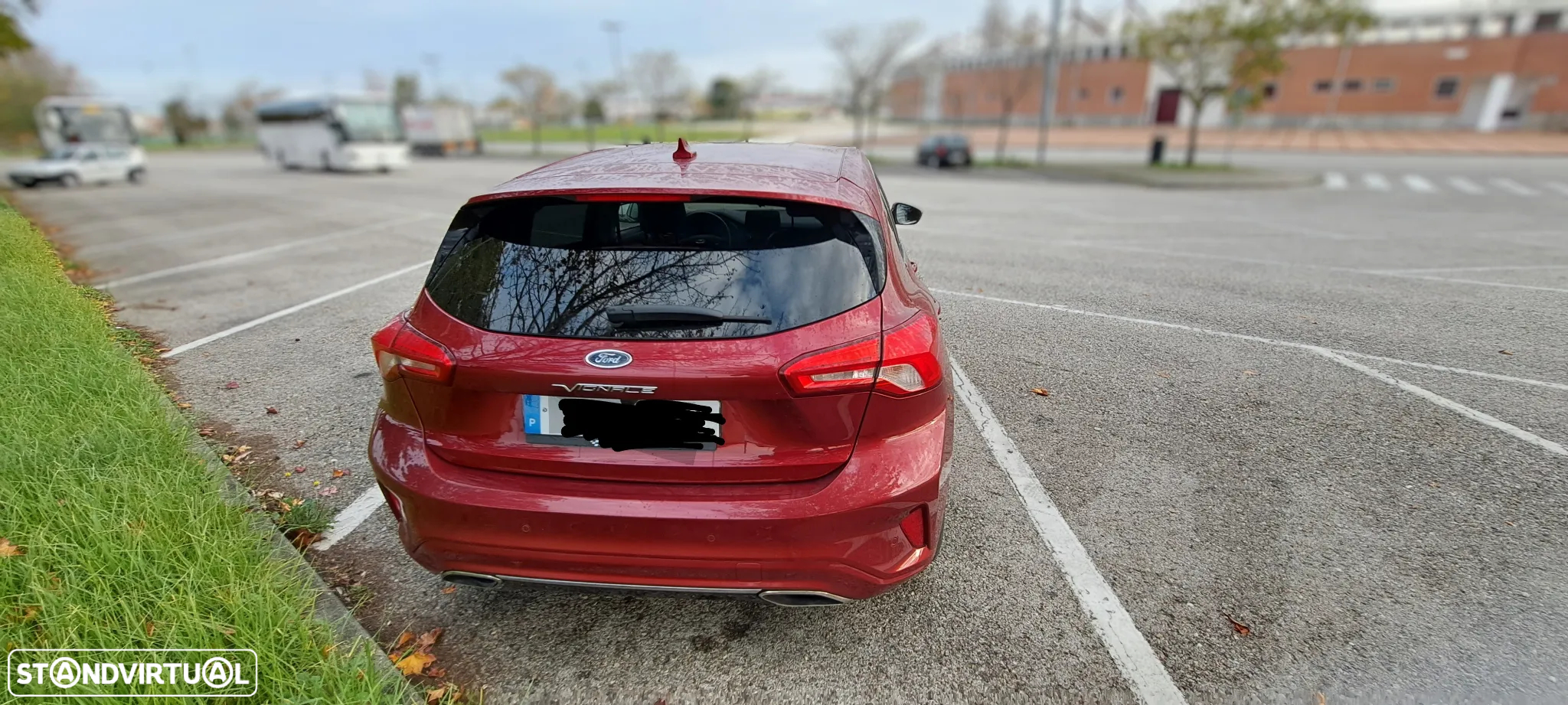Ford Focus 1.5 TDCi EcoBlue Vignale Aut. - 6