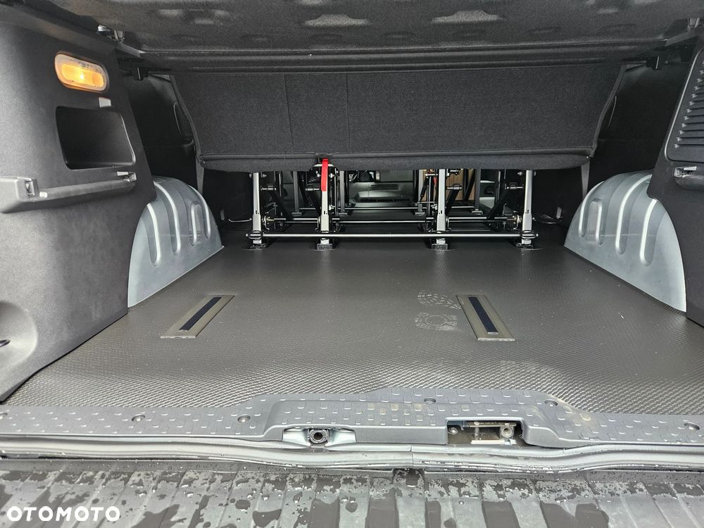 Renault Trafic - 8