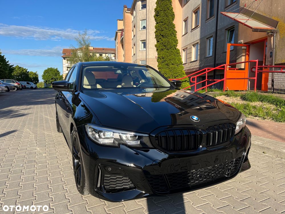 BMW Seria 3 320d Edition M Sport Shadow - 8