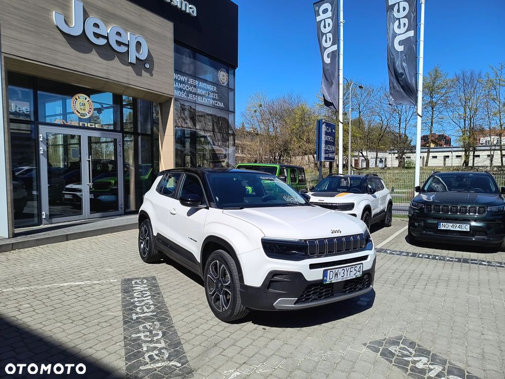 Jeep Avenger 1.2 GSE T3 Altitude FWD - 1