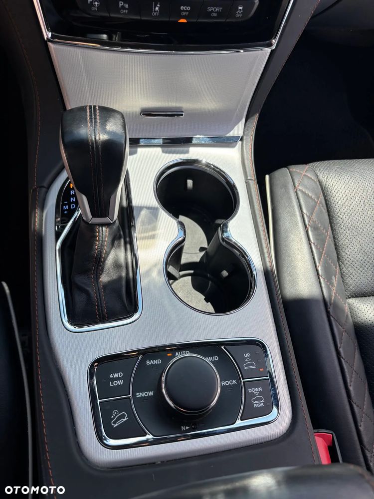 Jeep Grand Cherokee Gr 3.6 V6 Summit - 19