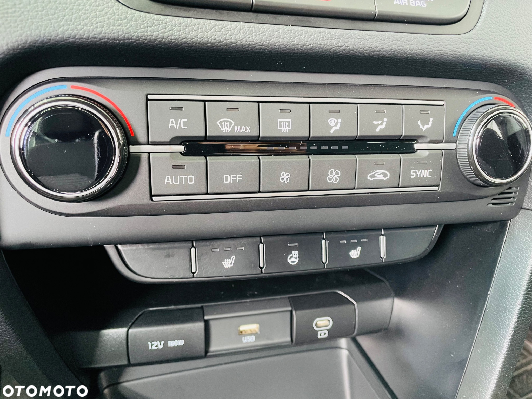 Kia XCeed 1.5 T-GDI M - 9