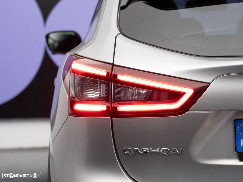 Nissan Qashqai 1.5 dCi N-Connecta - 10