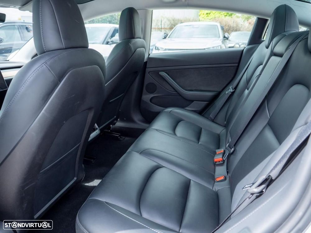 Tesla Model 3 - 26