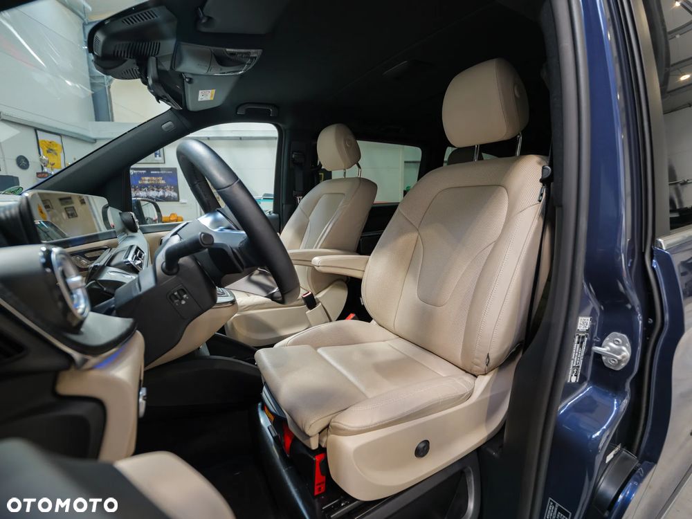Mercedes-Benz Klasa V 300 mHEV 9G-Tronic (d³ugi) - 15