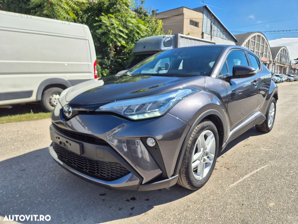 Toyota C-HR Hybrid Business-Edition - 4