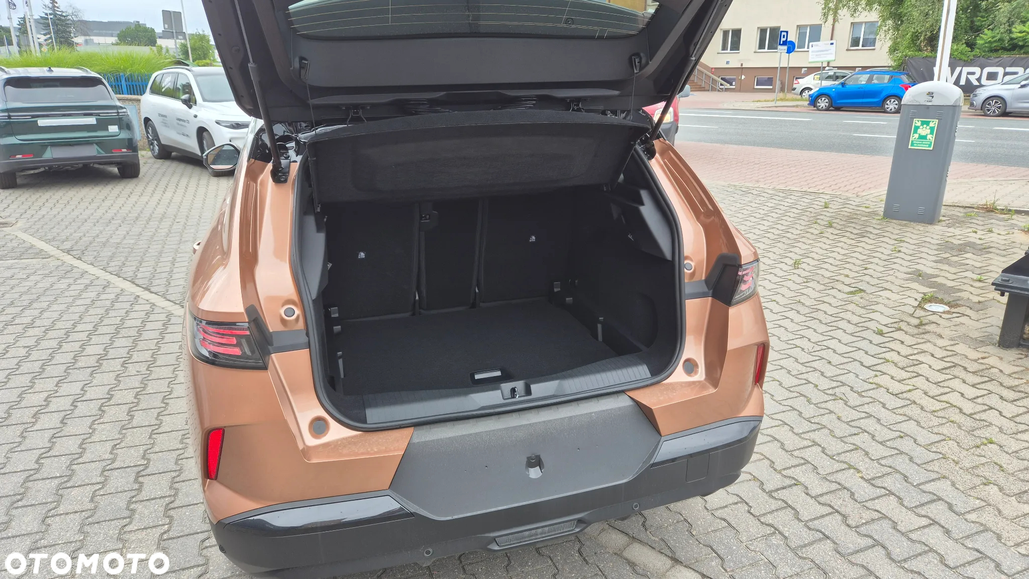 Opel Grandland 1.2 mHEV GS eDTC6 - 8