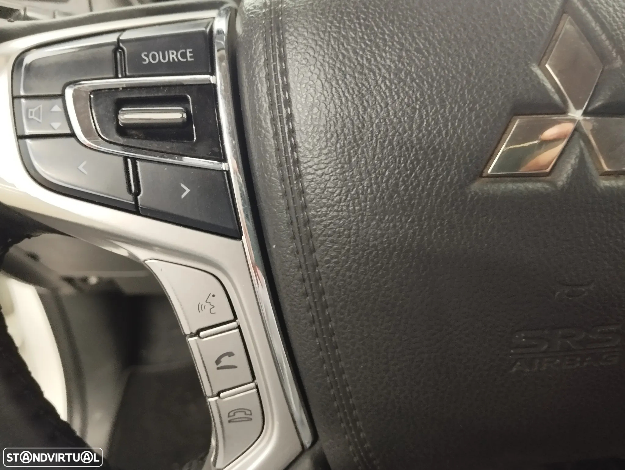 Mitsubishi L 200 2.4 DI-D CD Invite 4WD | 3L | DEDUZ IVA - 14