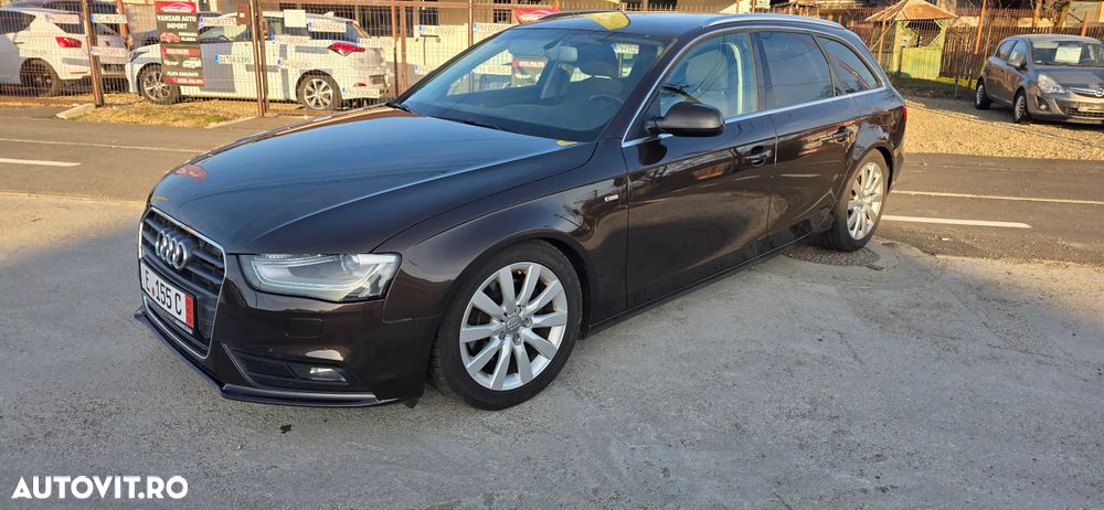 Audi A4 2.0 TDI DPF multitronic S line Sportpaket - 1