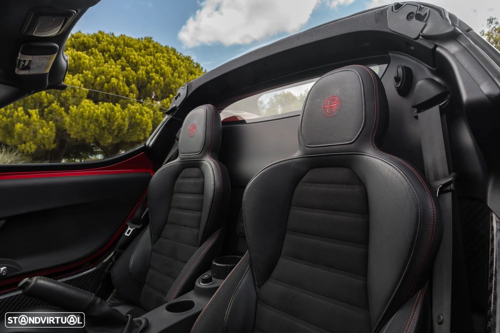 Alfa Romeo 4C Spider 1750 TBi - 18