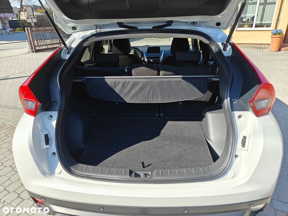 Mitsubishi Eclipse Cross 1.5 T Intense Plus CVT 4WD - 28