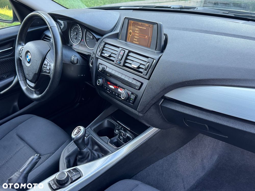 BMW Seria 1 116d DPF Edition Lifestyle - 23