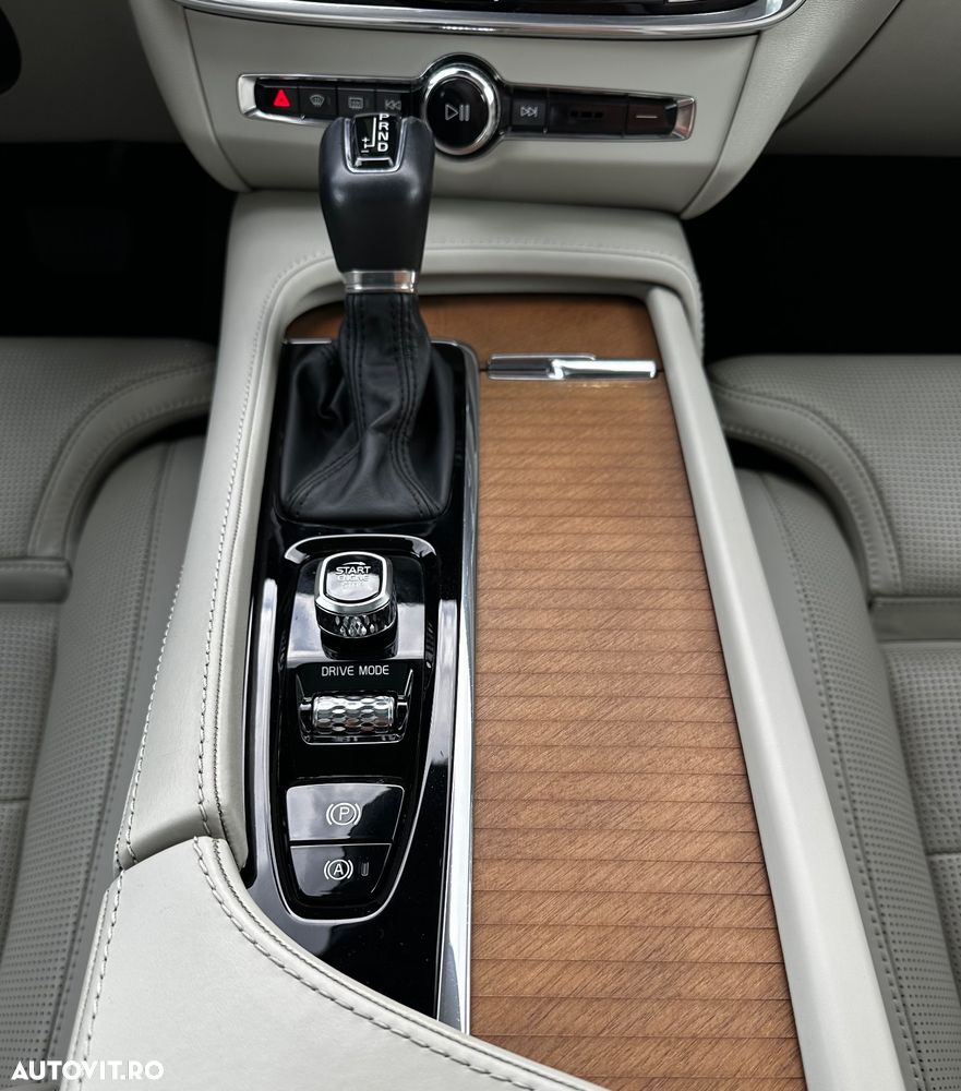Volvo S90 D5 AWD Geartronic Inscription - 16