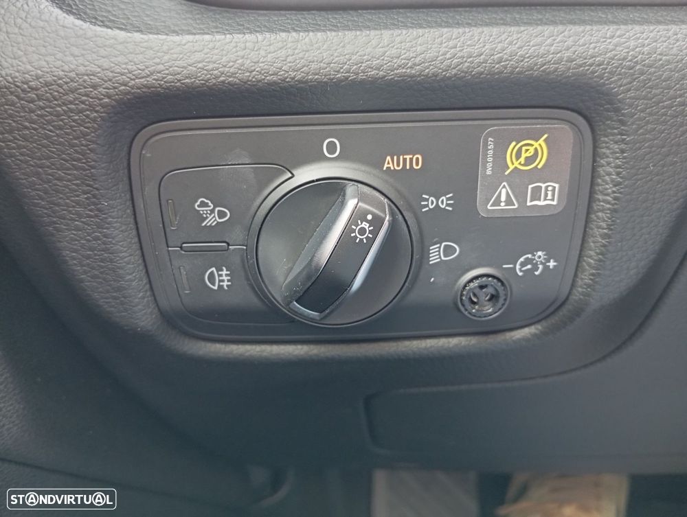 Audi A3 Sportback 1.6 TDI S-line - 15