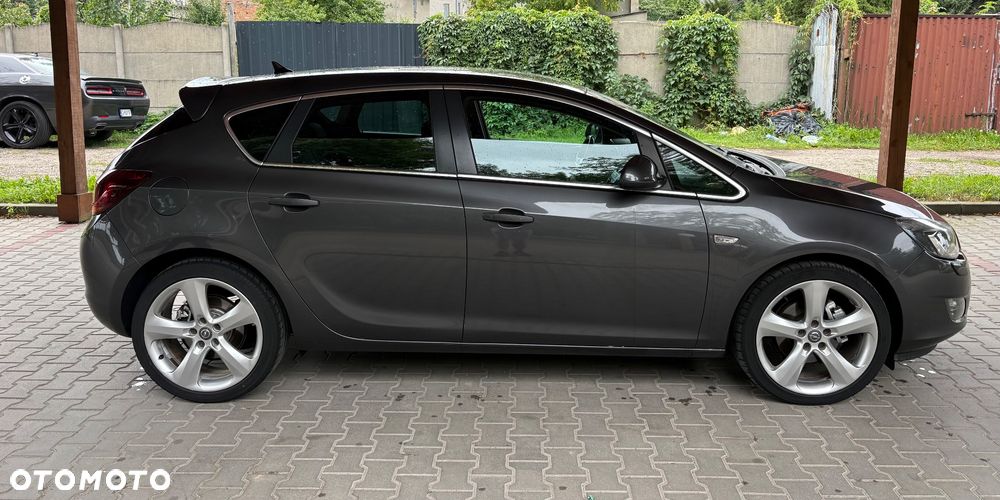Opel Astra 2.0 CDTI DPF - 5