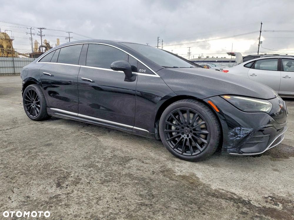 Mercedes-Benz EQE - 5