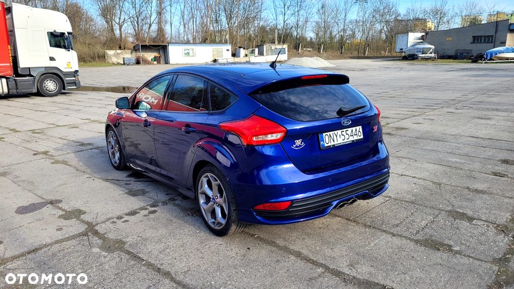 Ford Focus 2.0 TDCi ST - 7