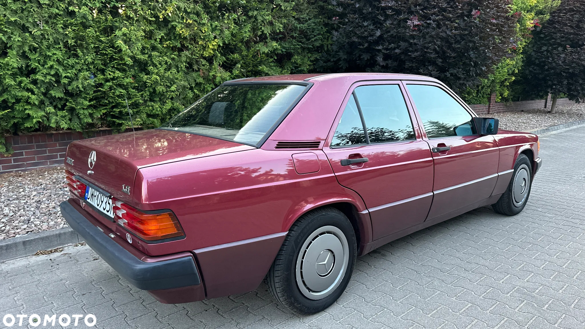Mercedes-Benz W201 (190) - 22