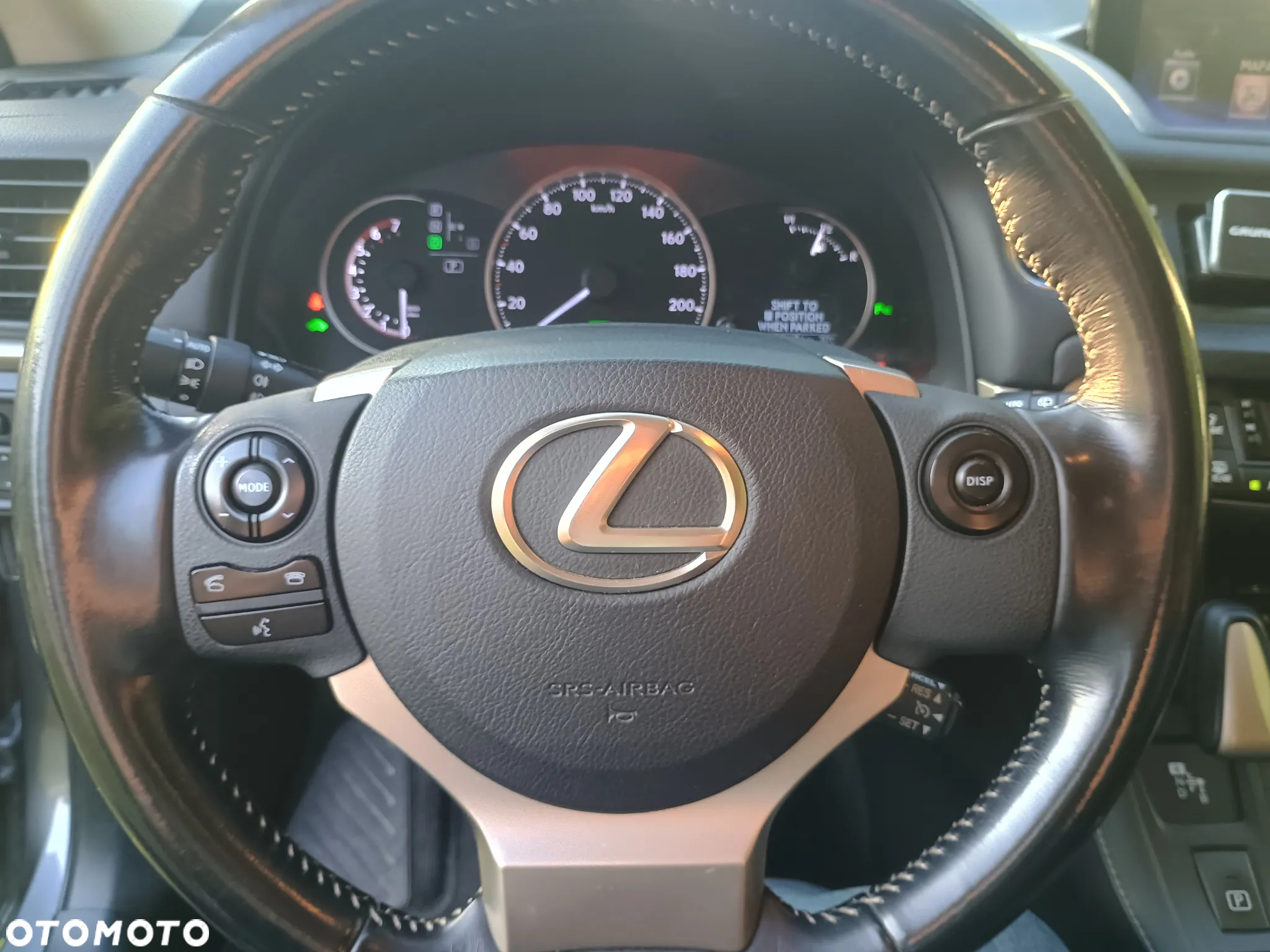 Lexus CT 200h - 15