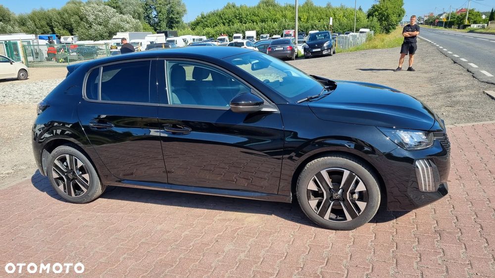 Peugeot 208 Benzin 100 Allure - 2