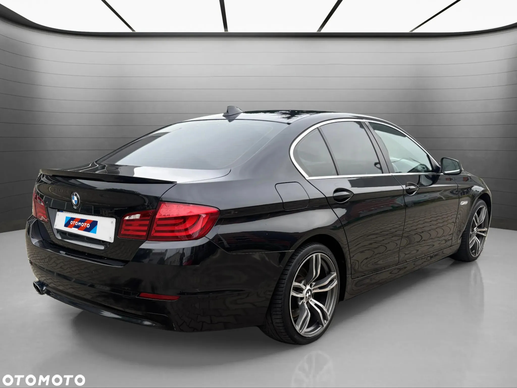 BMW Seria 5 520d - 5