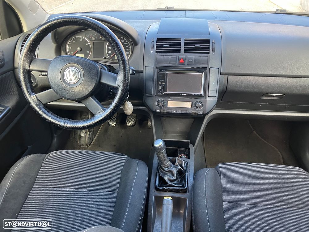 VW Polo 1.4 TDi Highline - 7