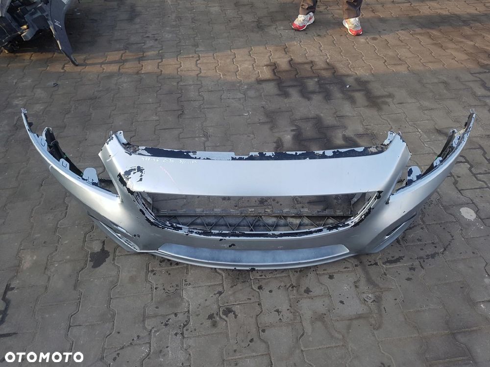 VOLVO C30 LIFT 10-12r ZDERZAK PRZÓD R-DESIGN - 9