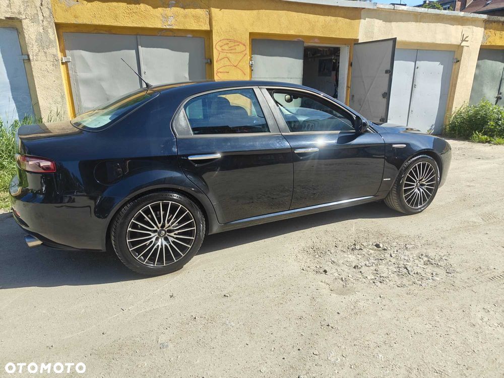 Alfa Romeo 159 - 3