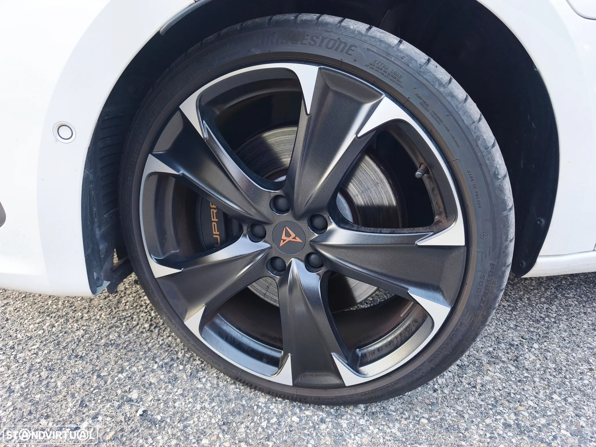 Cupra Leon 1.4 e-Hybrid VZ DSG - 4