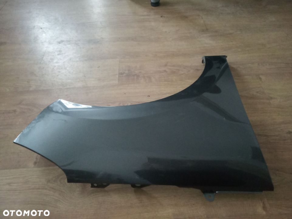 Ford Fiesta MK8 błotnik prawy przód - 2