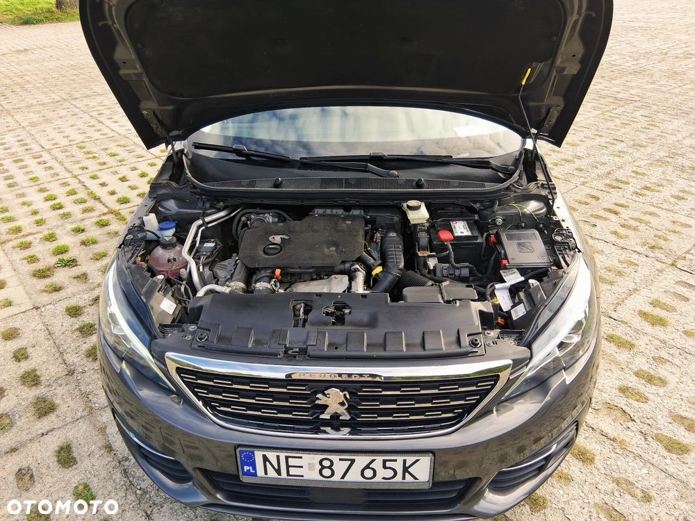 Peugeot 308 BlueHDi 130 EAT8 Stop & Start Tech Edition - 13
