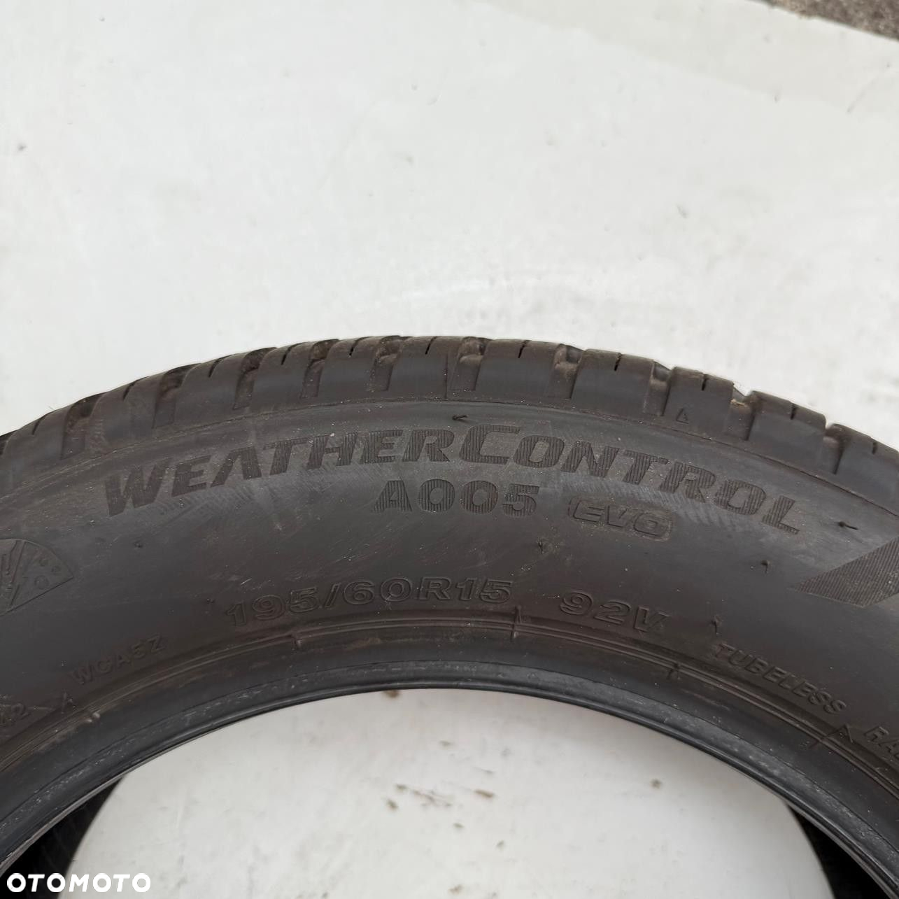 Opona 195/60/15 Bridgestone A005 (F5608) - 4