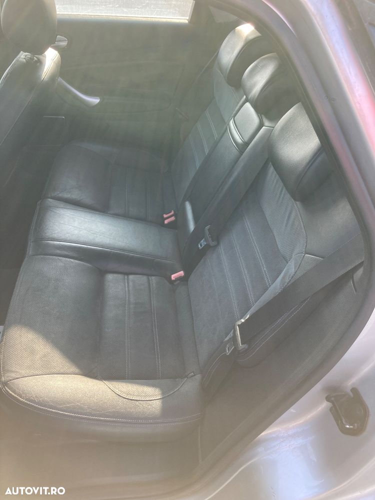 Dezmembrez Ford Mondeo Mk4 2.0 TDCI 2008 Euro 4 - 8