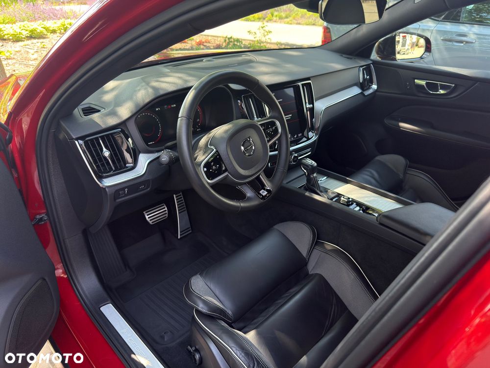 Volvo S60 T4 R-Design - 7