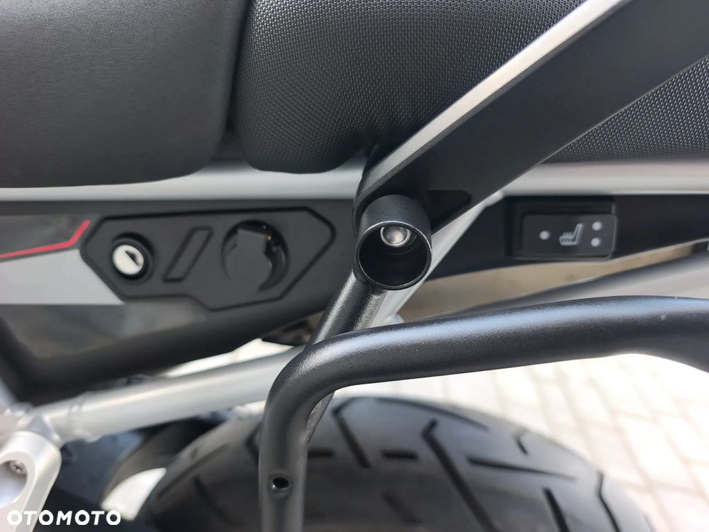 Triumph Tiger - 19