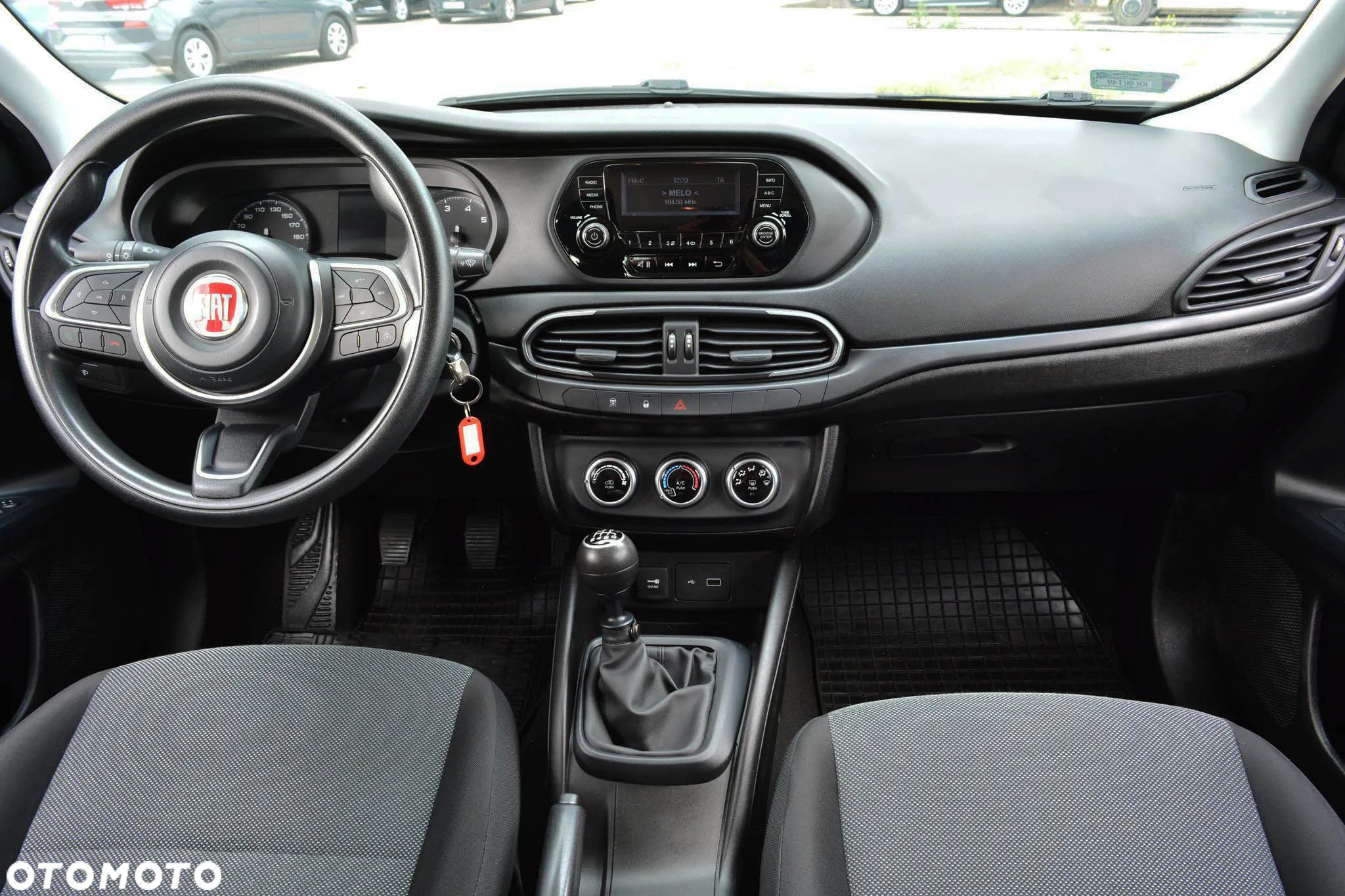 Fiat Tipo 1.4 16v Easy - 13