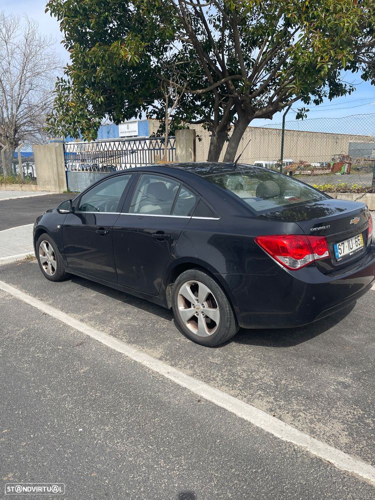 Chevrolet Cruze 2.0 VCDi LT - 1