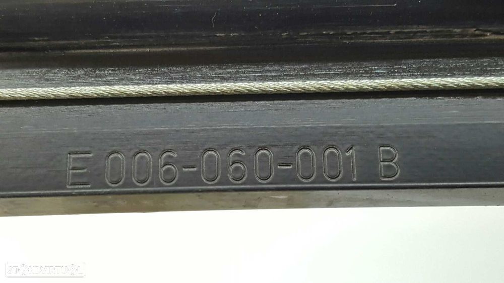 ELEVADOR FRENTE DIREITO AUDI A3 SPORTBACK (8P) 2.0 TDI AMBITION - 2