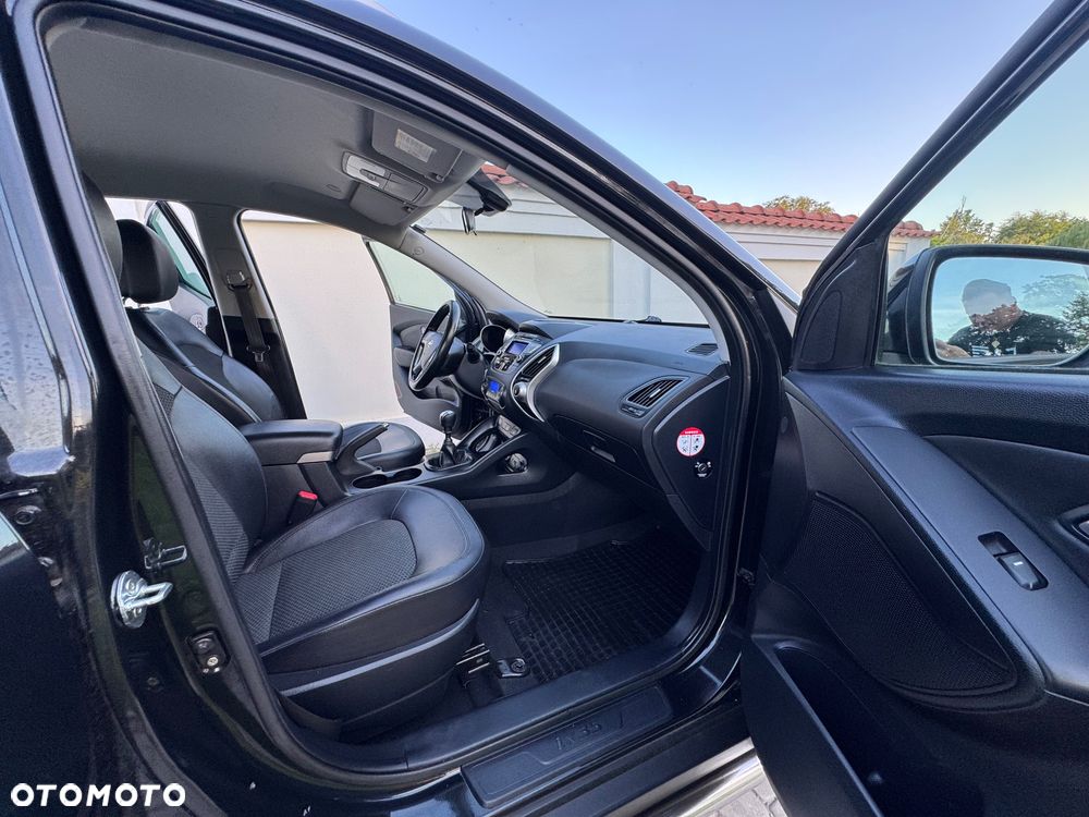 Hyundai ix35 - 23