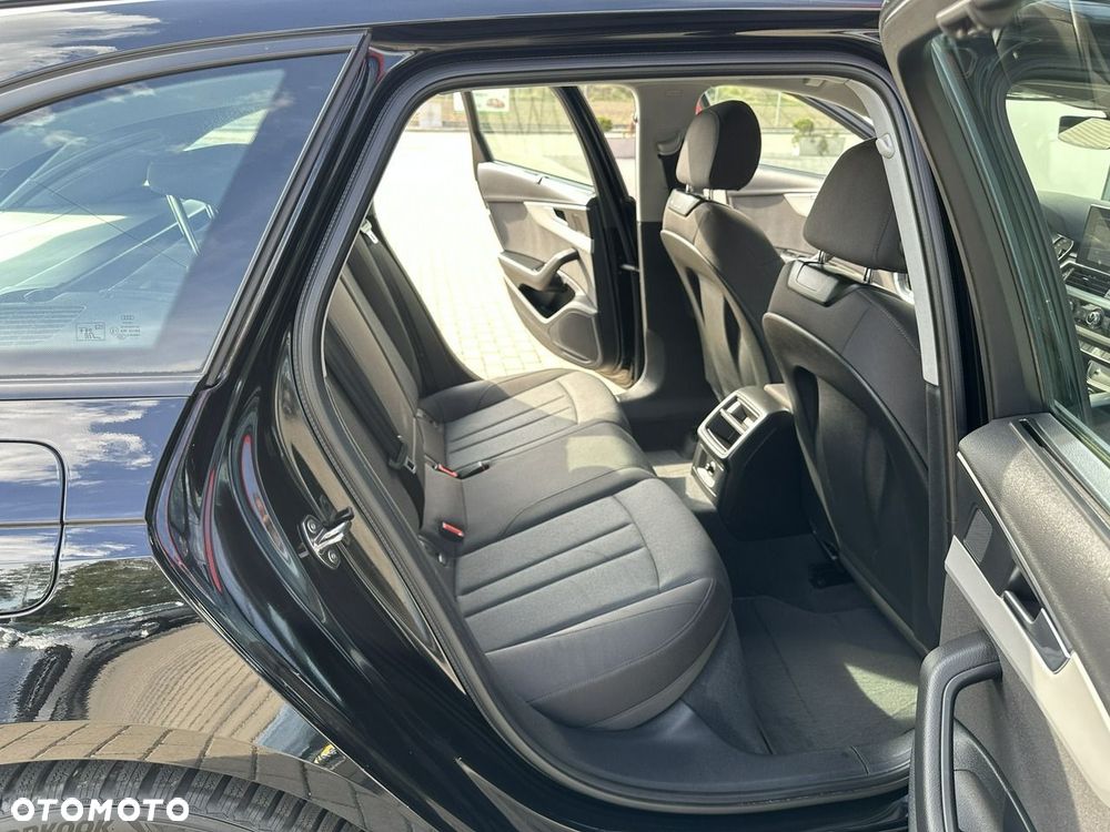 Audi A4 Avant 35 TDI mHEV S tronic - 16