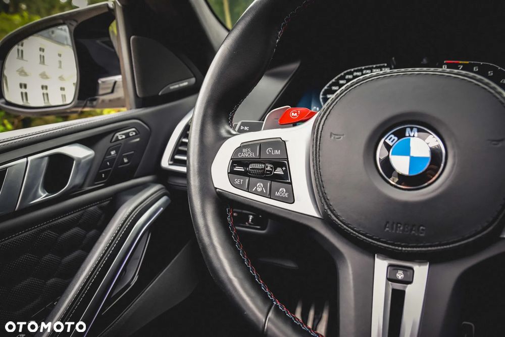 BMW X6M - 31