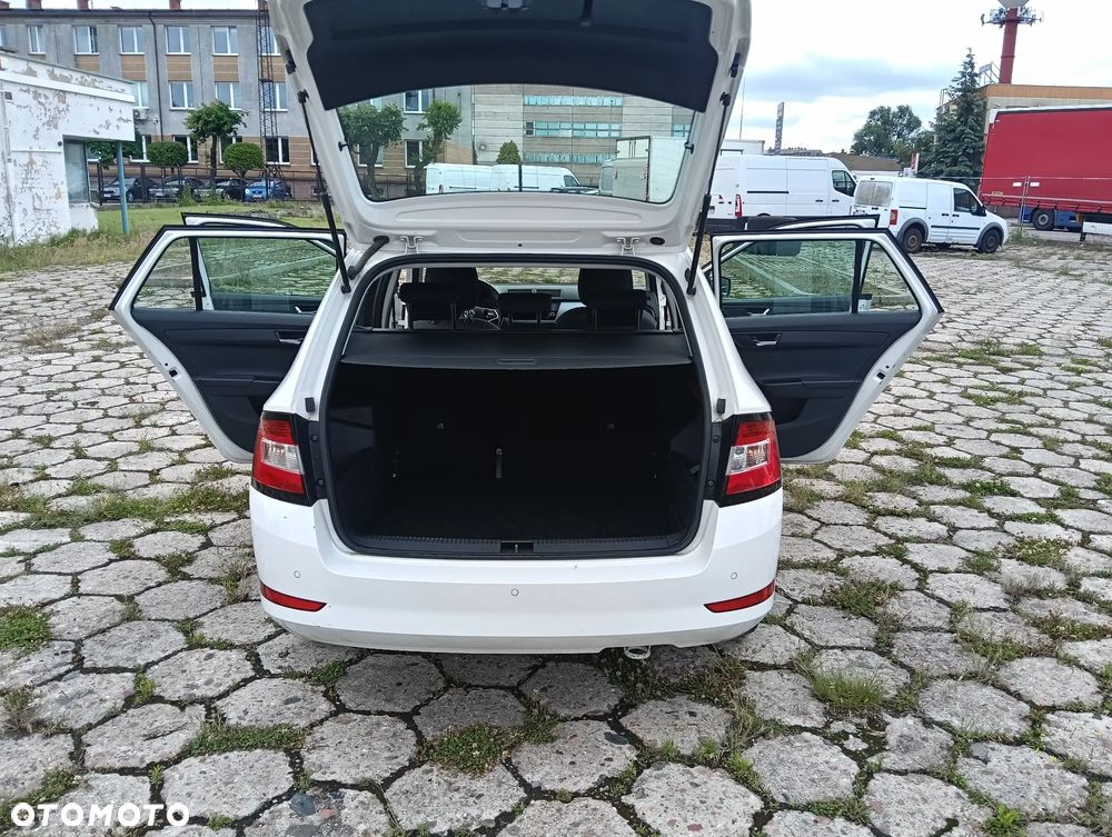 Skoda Fabia 1.0 TSI Ambition - 15